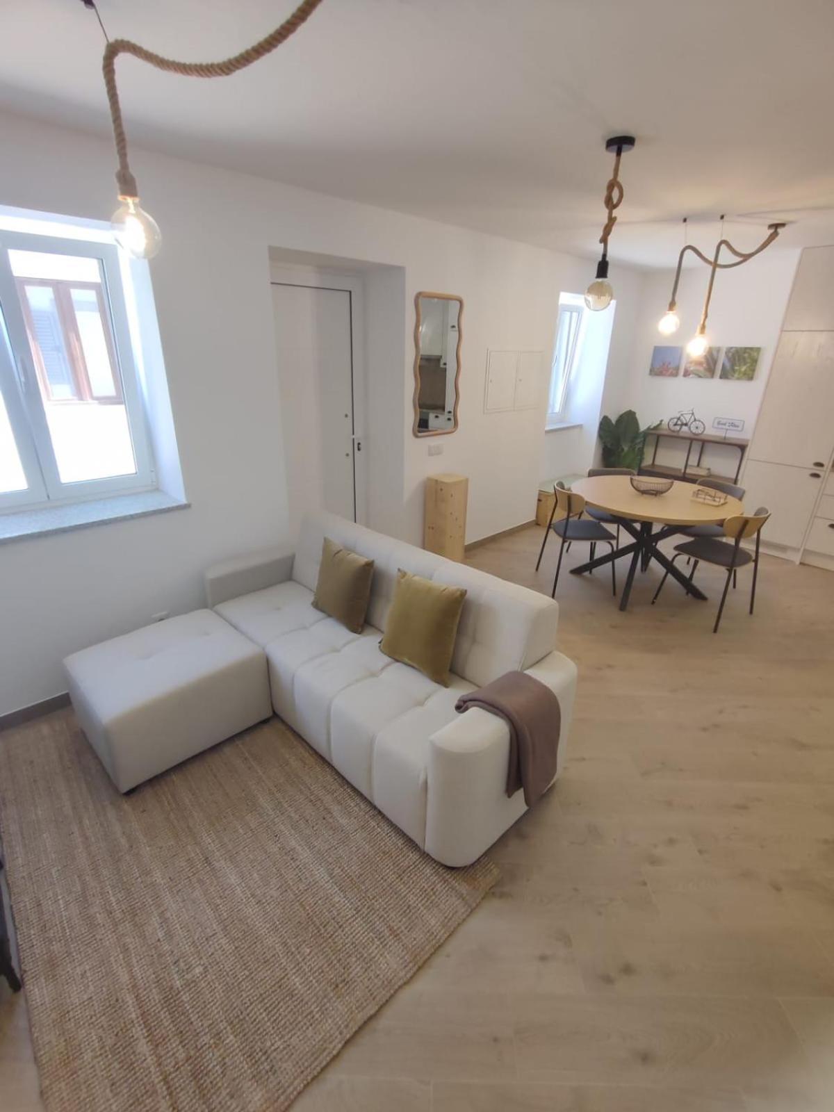 2 Floors Near Carvoeiro&slidesplash *