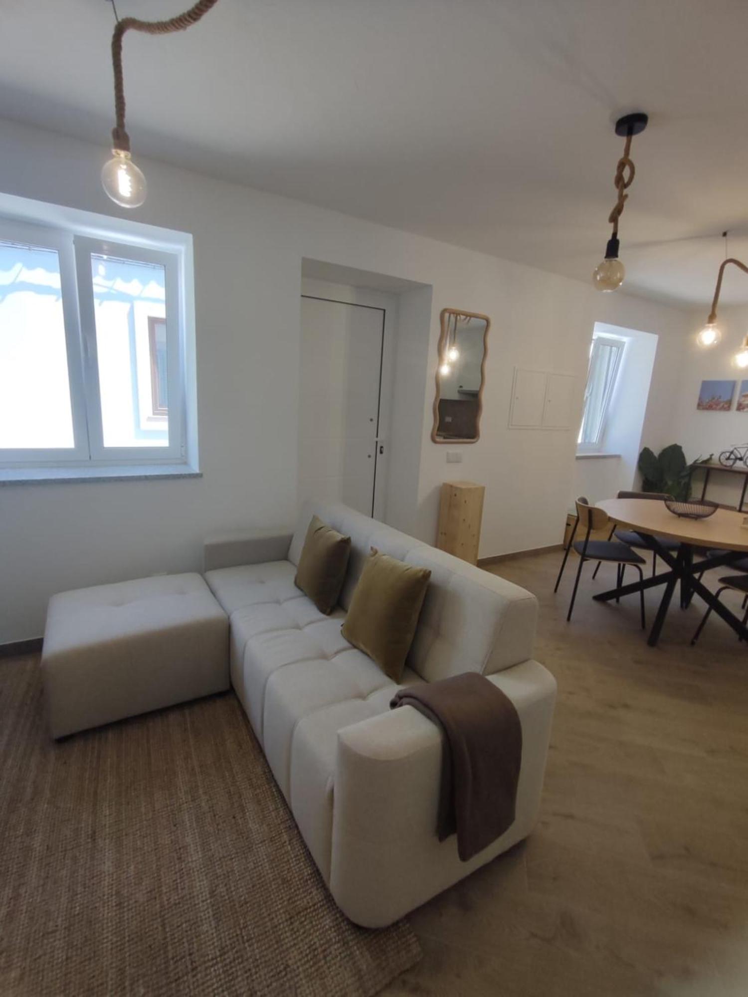 2 Floors Near Carvoeiro&slidesplash